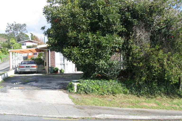 Photo of property in 4 Mountain Road, Morningside, Whangarei, 0110