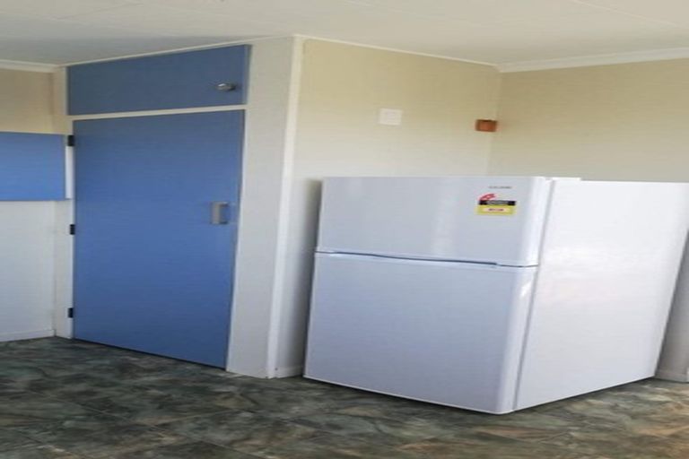 Photo of property in 3 Kathleen Crescent, Hornby, Christchurch, 8042