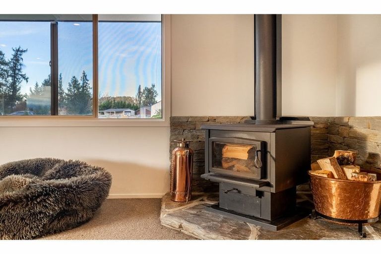 Photo of property in 271 Glen Lyon Road, Twizel, 7901