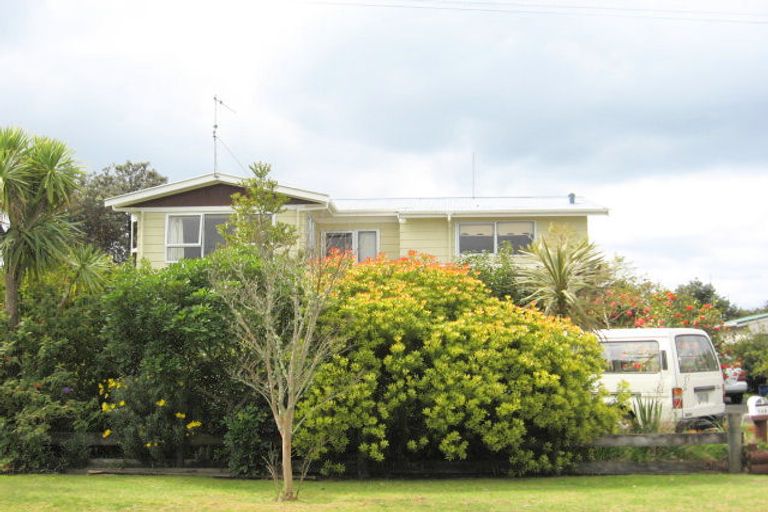 Photo of property in 148 Kiwi Road, Whangamata, 3620