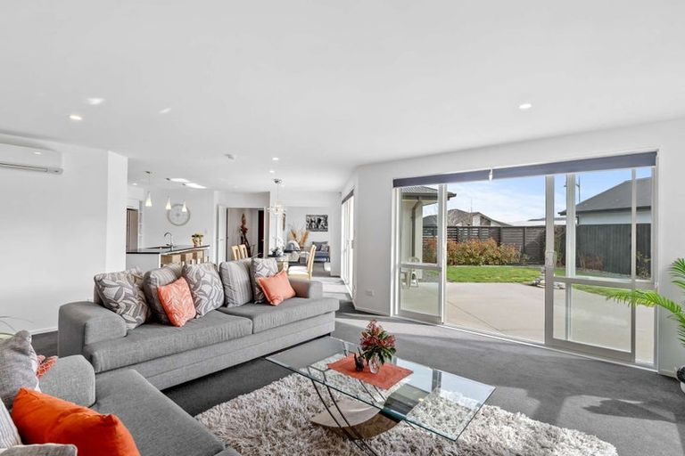 Photo of property in 32 Sutherland Drive, Kaiapoi, 7630