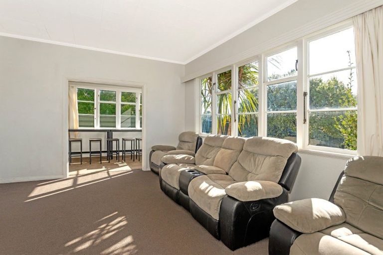 Photo of property in 24 Townley Street, Te Hapara, Gisborne, 4010