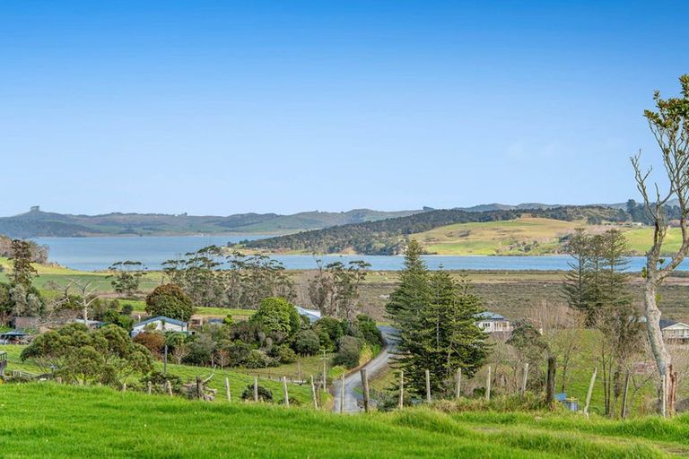 Photo of property in 358 B M Gubb Road, Port Albert, Wellsford, 0973