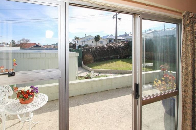Photo of property in 33 Till Street, South Hill, Oamaru, 9400