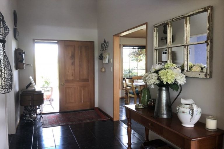 Photo of property in 71 Govan Road, Galloway, Alexandra, 9393