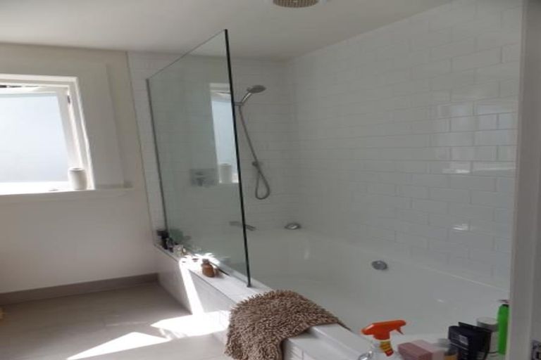 Photo of property in 1/3 Park Avenue, Takapuna, Auckland, 0622