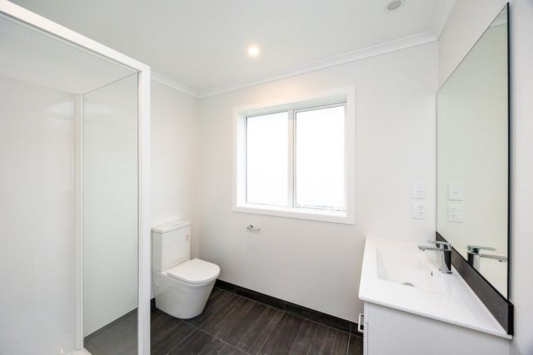 Photo of property in 55 Atlantic Drive, Fitzherbert, Palmerston North, 4410