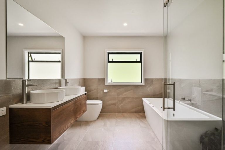 Photo of property in 1409 Taihape Road, Sherenden, Hastings, 4179