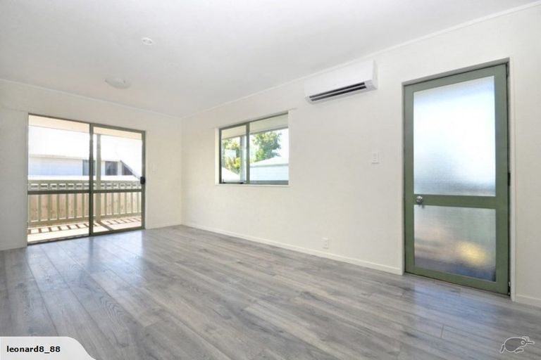 Photo of property in 15 Kowhai Avenue, Kaiaua, Pokeno, 2473