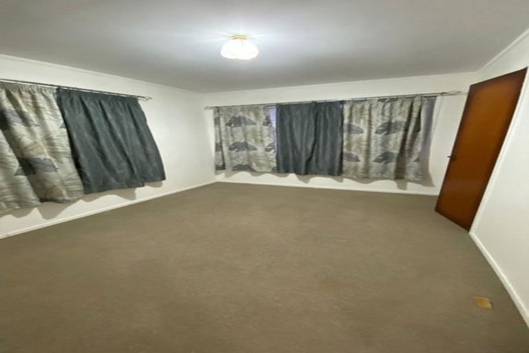 Photo of property in 2/9 Berwyn Avenue, Takanini, 2112