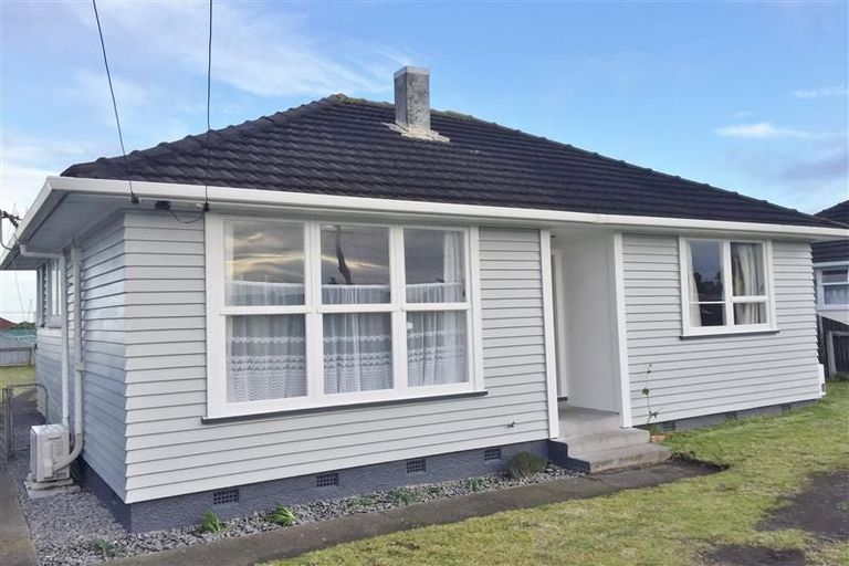 Photo of property in 145 Puriri Street, Castlecliff, Whanganui, 4501