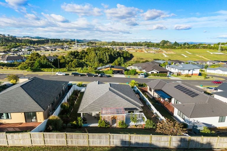 Photo of property in 111 Hillpark Drive, Pokeno, 2402