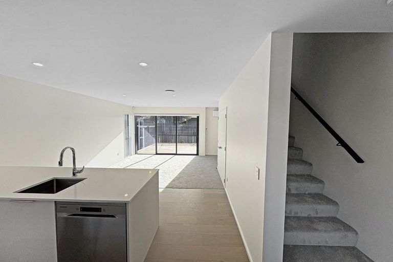 Photo of property in 3/2 Deloraine Street, Somerfield, Christchurch, 8024