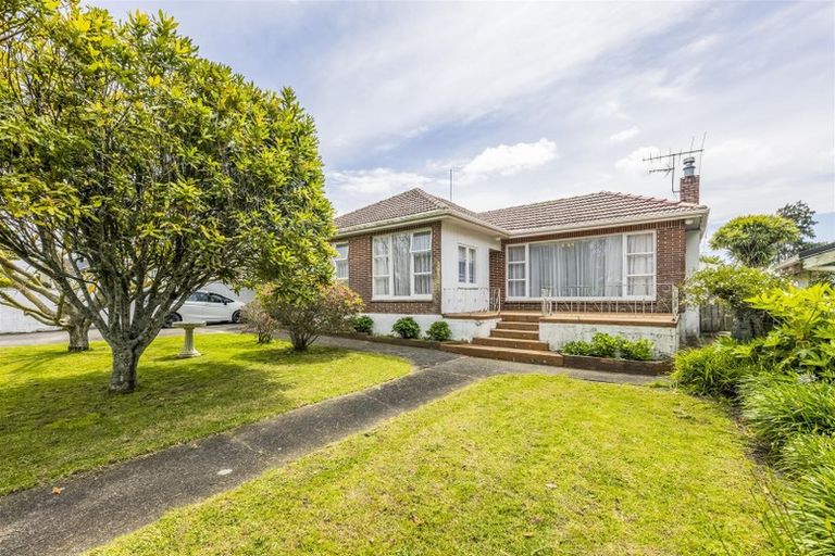 Photo of property in 7 Fyfe Avenue, Papatoetoe, Auckland, 2025