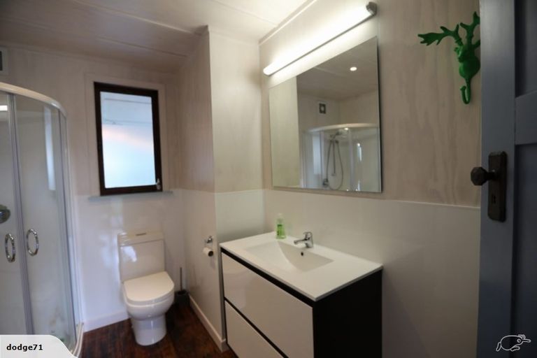 Photo of property in 112 Koutu Road, Kawaha Point, Rotorua, 3010