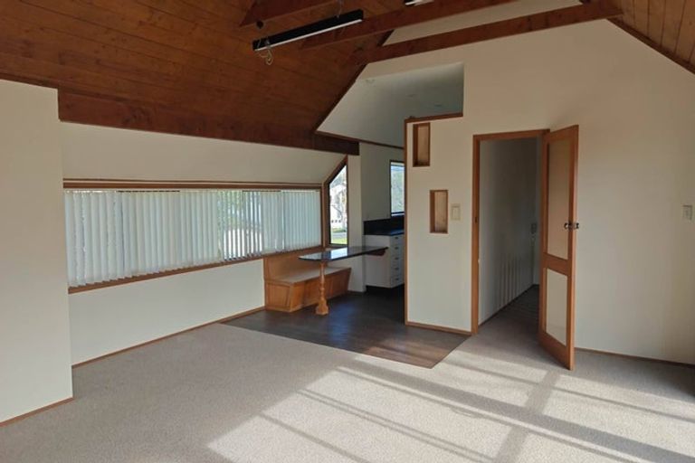 Photo of property in 58 Marywil Crescent, Hillcrest, Auckland, 0627