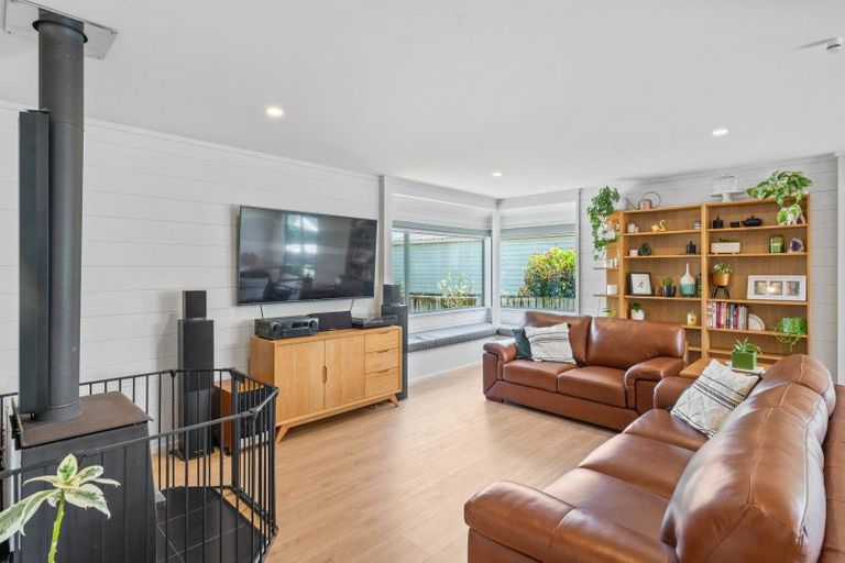 Photo of property in 1/39 Stanley Street, Wharewaka, Taupo, 3330