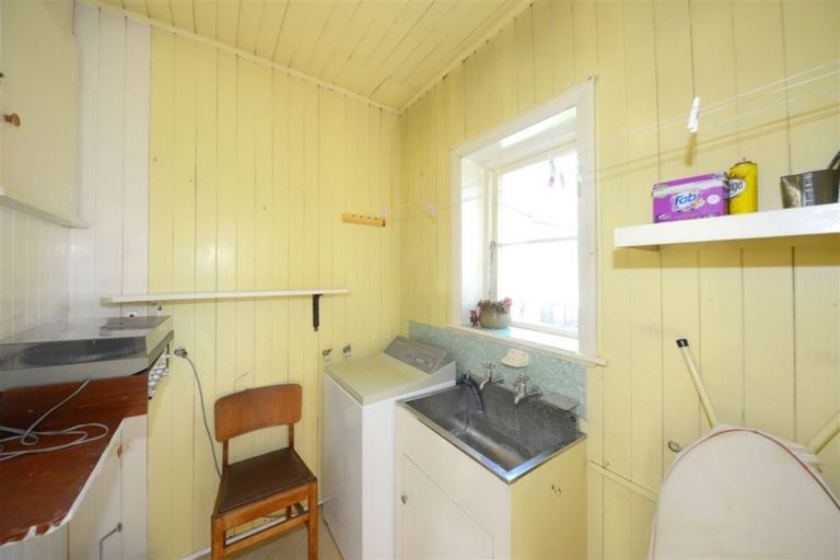 Photo of property in 11 Kerrs Road, Linwood, Christchurch, 8062