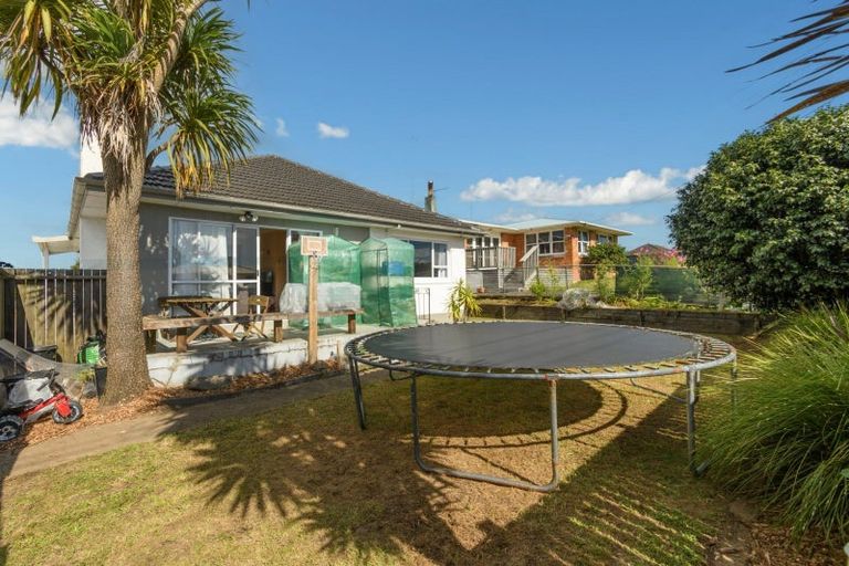 Photo of property in 18 Watling Street, Gate Pa, Tauranga, 3112