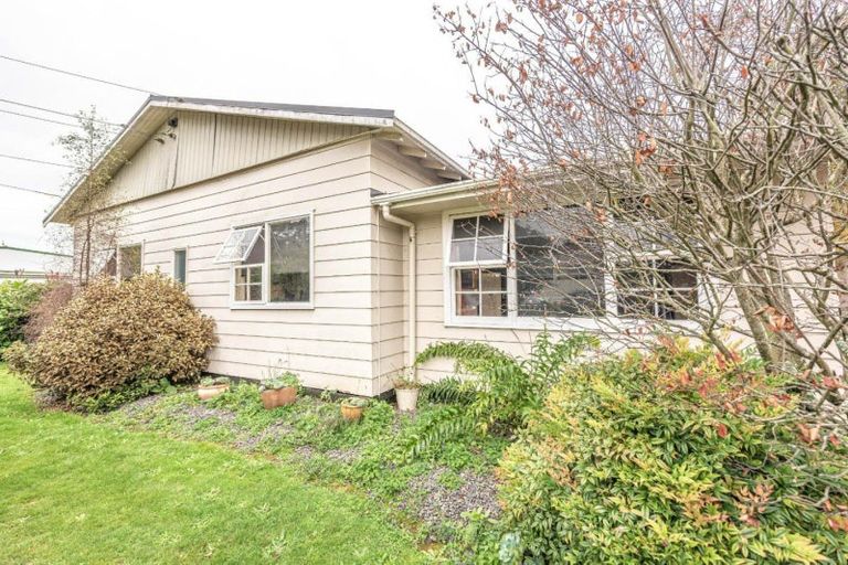 Photo of property in 5 Caversham Road, Westmere, Whanganui, 4501