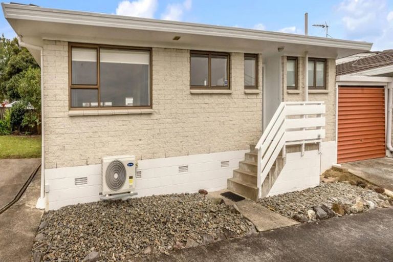 Photo of property in 24 Waterloo Street, Dannevirke, 4930