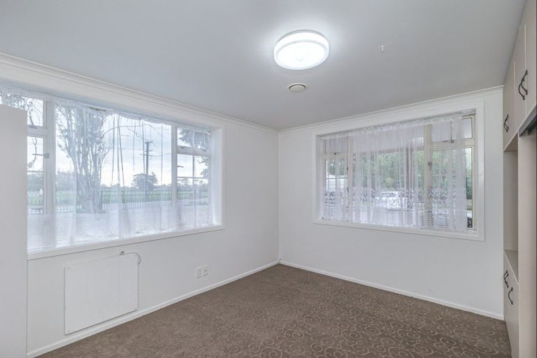 Photo of property in 84 The Avenue, Levin, 5510