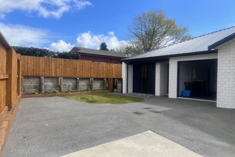Photo of property in 23 Matuku Place, Paraparaumu Beach, Paraparaumu, 5032