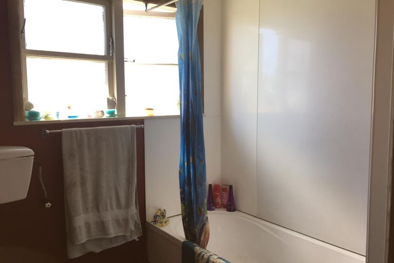 Photo of property in 54 Clinkard Avenue, Glenholme, Rotorua, 3010