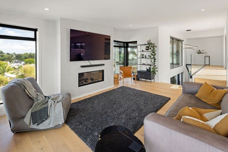 Photo of property in 117a Lake Crescent, Hamilton Lake, Hamilton, 3204