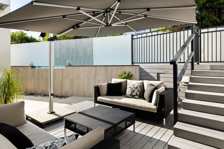 Photo of property in 5 Lake Domain Drive, Frankton, Hamilton, 3204