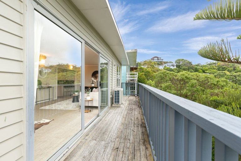 Photo of property in 10 Laurent Place, Kingston, Wellington, 6021