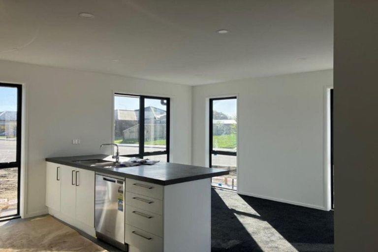 Photo of property in 1 Eldridge Street, Woodend, 7610