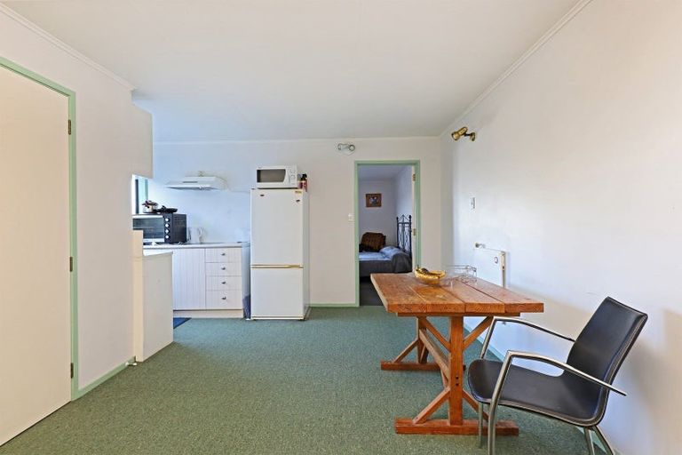 Photo of property in 17 Simla Terrace, Hospital Hill, Napier, 4110