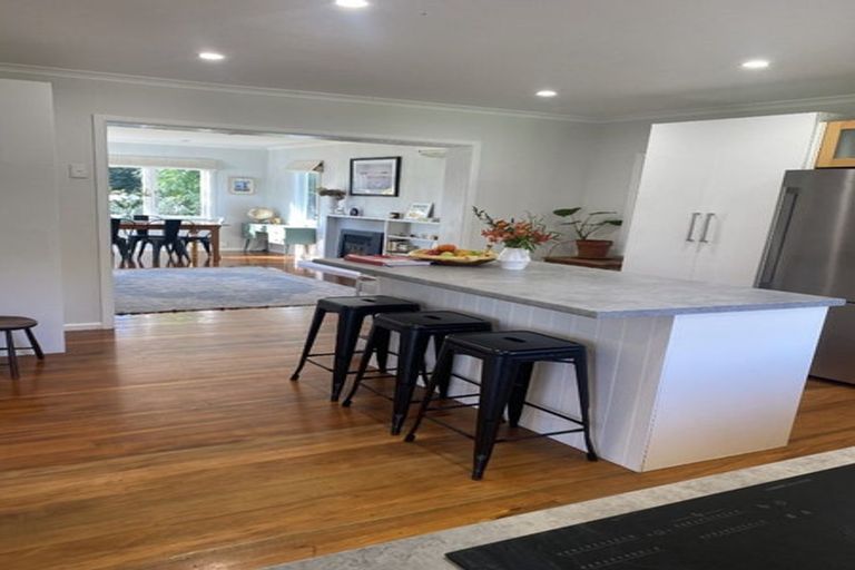 Photo of property in 207 Tudor Avenue, Mayfair, Hastings, 4122