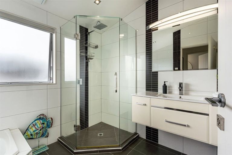 Photo of property in 221a East Coast Road, Campbells Bay, Auckland, 0620