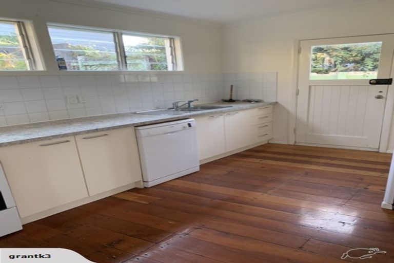 Photo of property in 20 Finlay Terrace, Mount Cook, Wellington, 6021