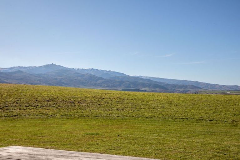 Photo of property in 4 Skeena Way, Waikerikeri, Alexandra, 9391