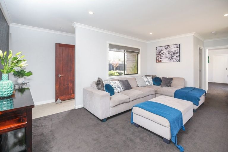 Photo of property in 25 Halcione Close, Flagstaff, Hamilton, 3210