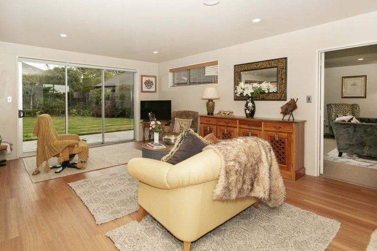 Photo of property in 16 Country Place, Allenton, Ashburton, 7700