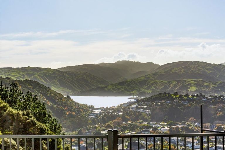 Photo of property in 10 Skysail Lane, Whitby, Porirua, 5024