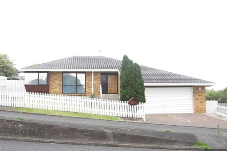 Photo of property in 40 Pigeon Mountain Road, Half Moon Bay, Auckland, 2012