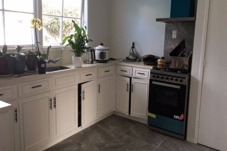 Photo of property in 33 Galsworthy Place, Bucklands Beach, Auckland, 2014