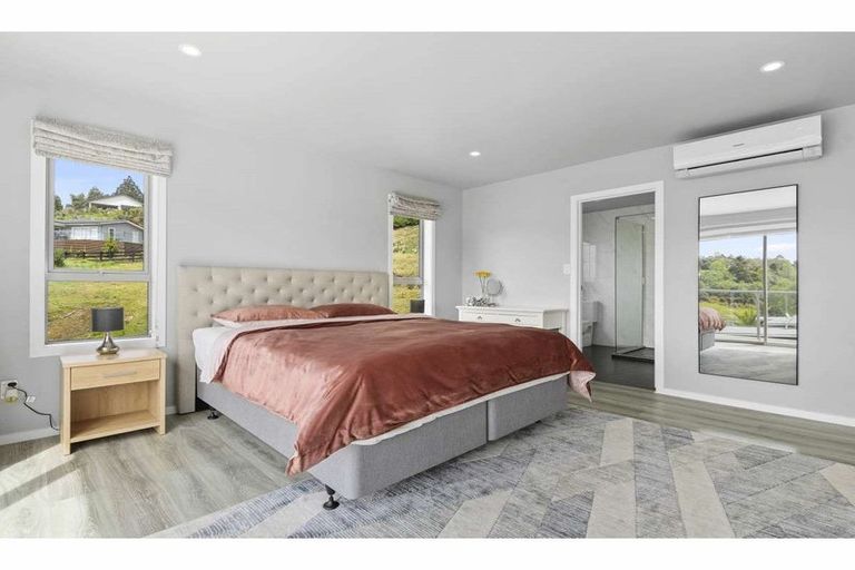 Photo of property in 8 Mandeno Drive, Kerikeri, 0230