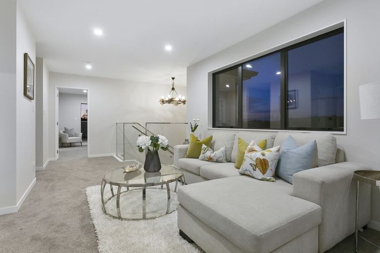 Photo of property in 3 Treloar Crescent, Hobsonville, Auckland, 0616