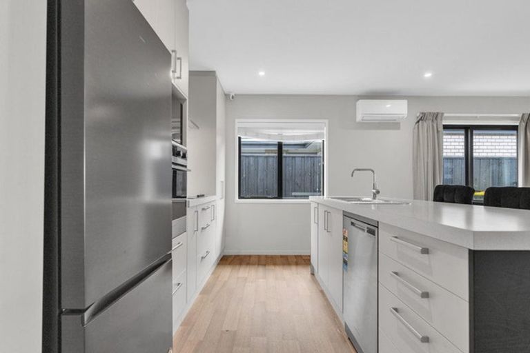 Photo of property in 8 Hannington Way, Rolleston, 7615