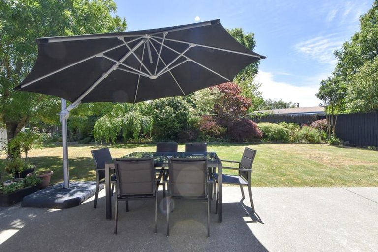 Photo of property in 26 Deller Drive, Carterton, 5713