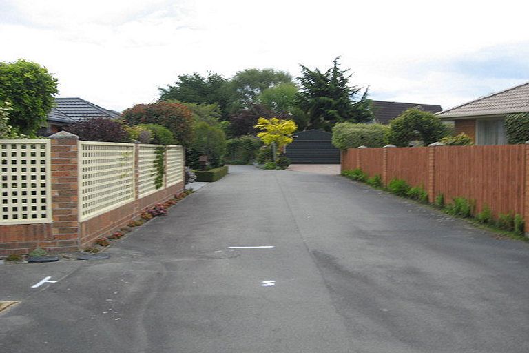 Photo of property in 11 Innisfree Place, Northwood, Christchurch, 8051