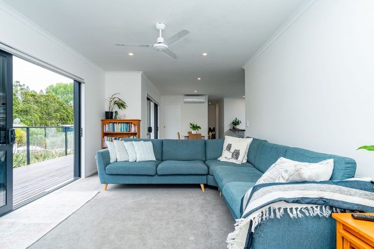 Photo of property in 4 Kuaka Crescent, Mangawhai, 0505