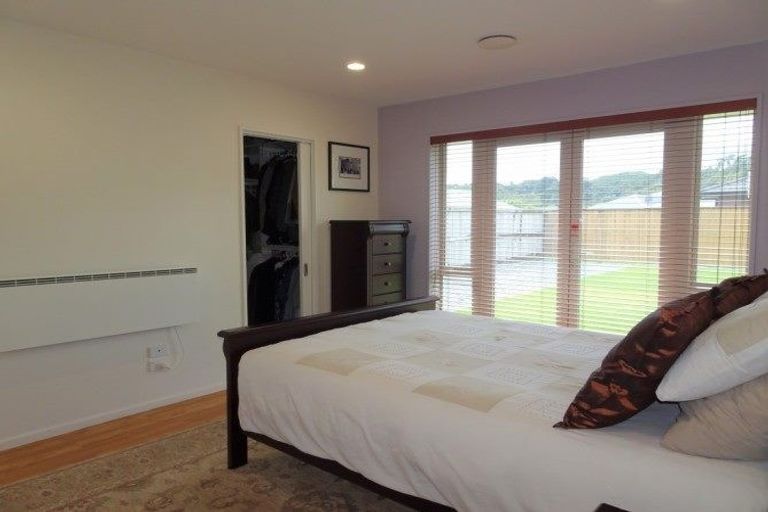 Photo of property in 16 Ridgeway Drive, Greymouth, 7805