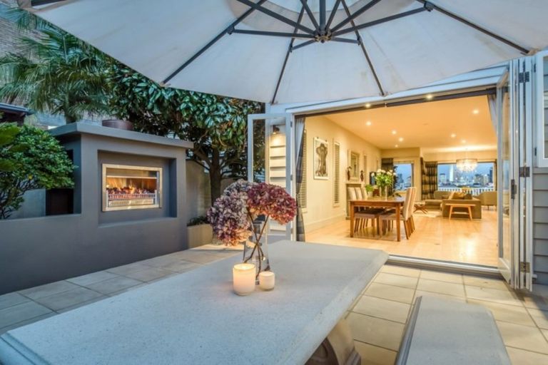 Photo of property in 36 Arthur Street, Freemans Bay, Auckland, 1011